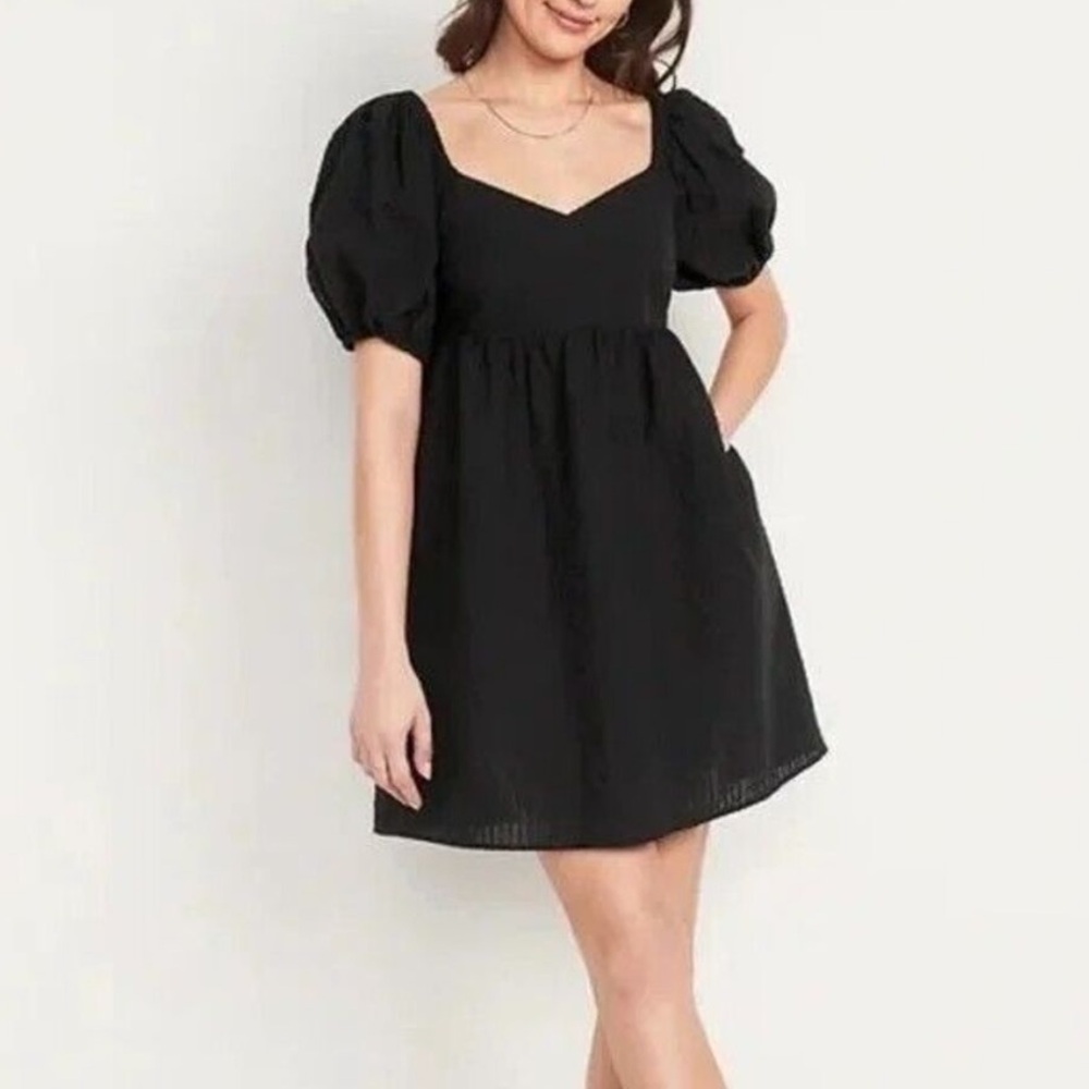 Old Navy Black Smocked Puff Sleeve Y2K Casual Chic Fit & Flare Mini Dress Size S - Picture 2 of 10